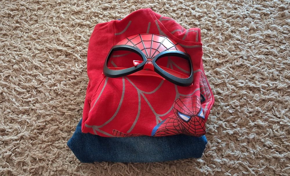 Zestaw Marvel spiderman przebranie bal karnawałowy 116 122