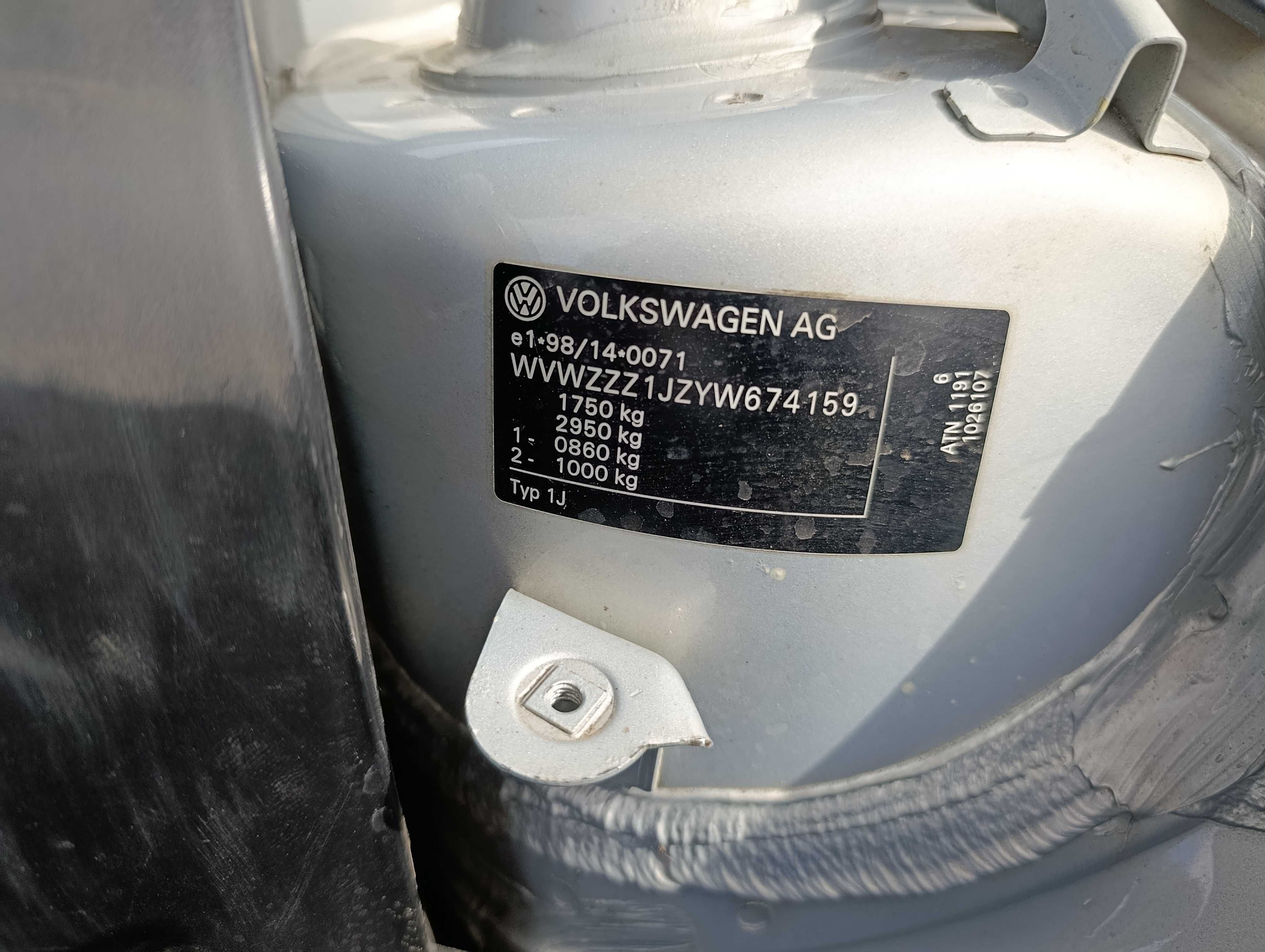 Продається Volkswagen Golf 4 (Гольф 4) 1,6 MPI
