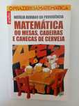 Matemática ou mesas, cadeiras e canecas de cerveja