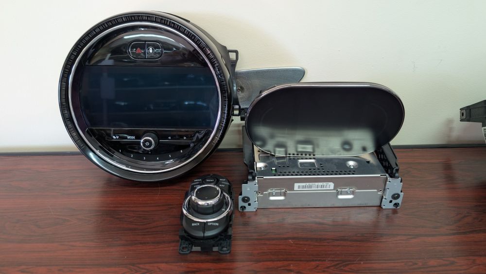 Мультимедіа щиток CarPlay MINI F55 F56 F57 мультимедиа карплей мини ку