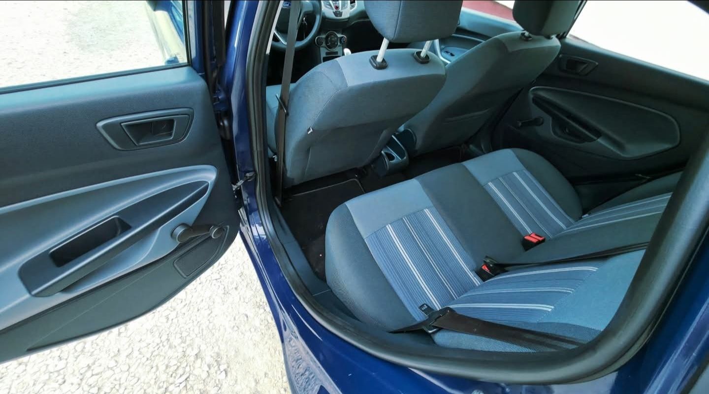 Ford Fiesta MK7 2009 r