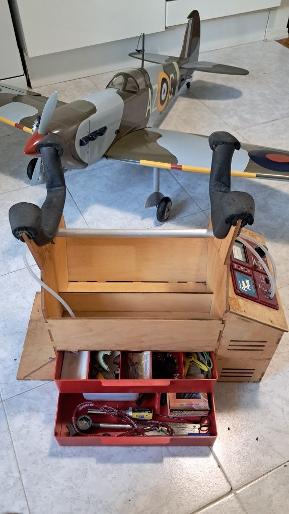 Avião Aeromodelismo SPITFIRE