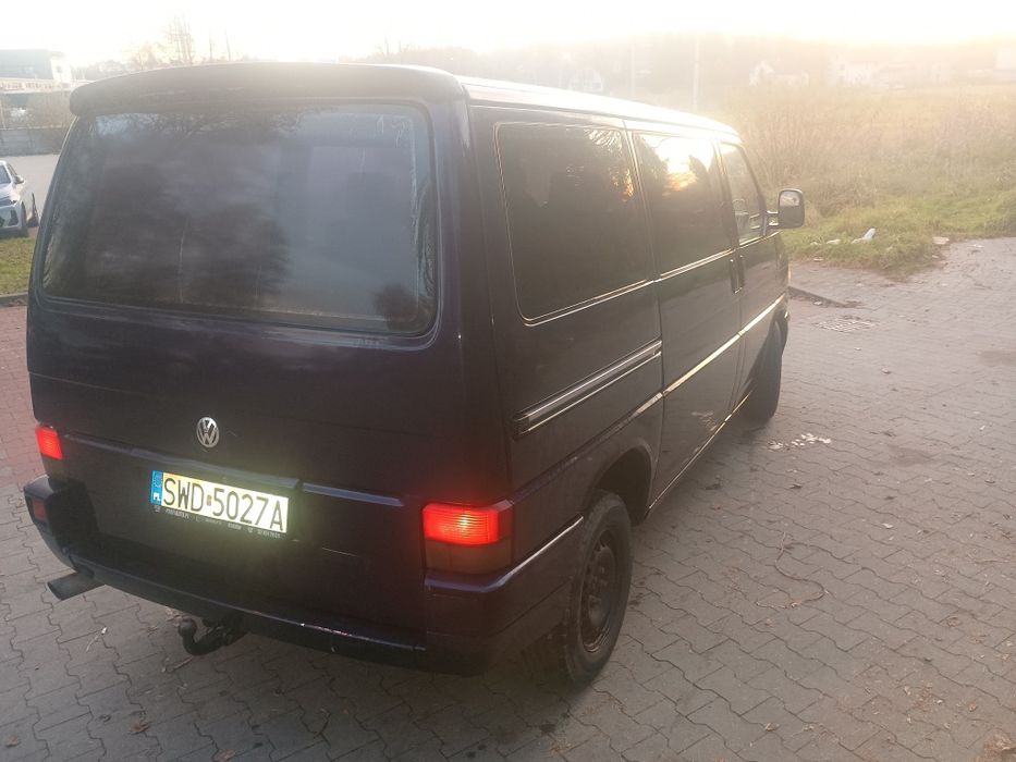 Sprzedam volkswagena T4 9 osobowy