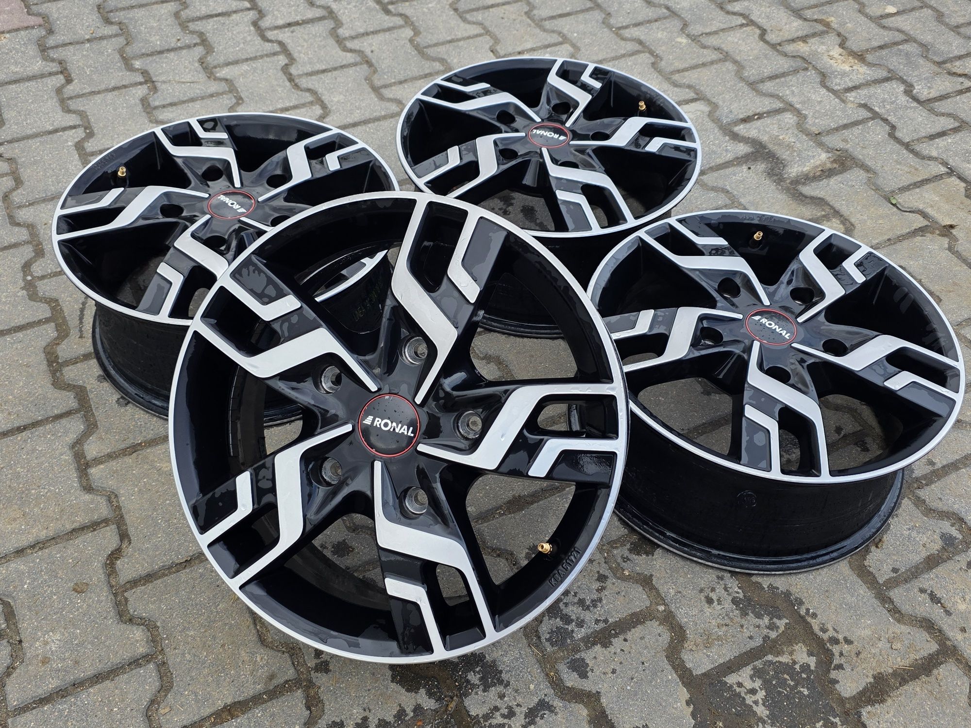 Felgi aluminiowe 17 cali RONAL 5x160 Ford Transit Tourneo TPMS