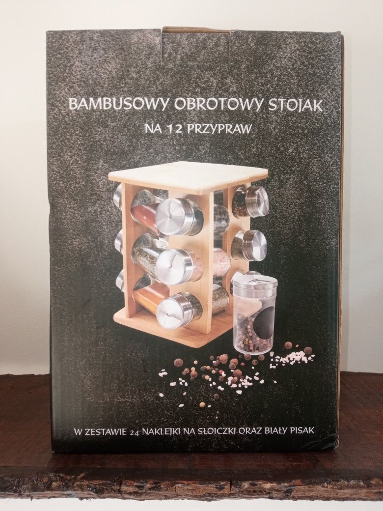 Obrotowy stojak na przyprawy