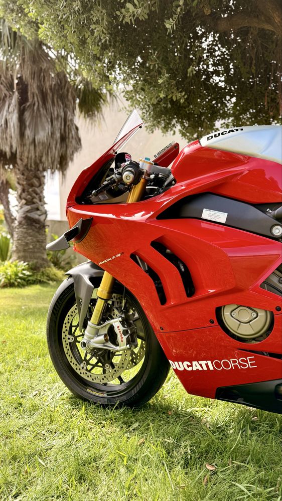 Ducati panigale v4r
