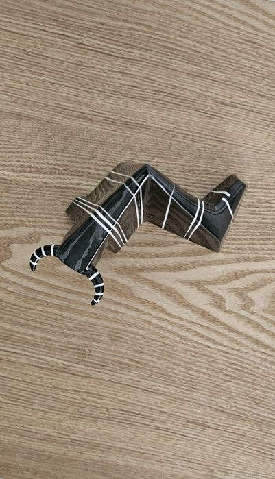 Porcelanowa figurka byk Hossa Ćmielów