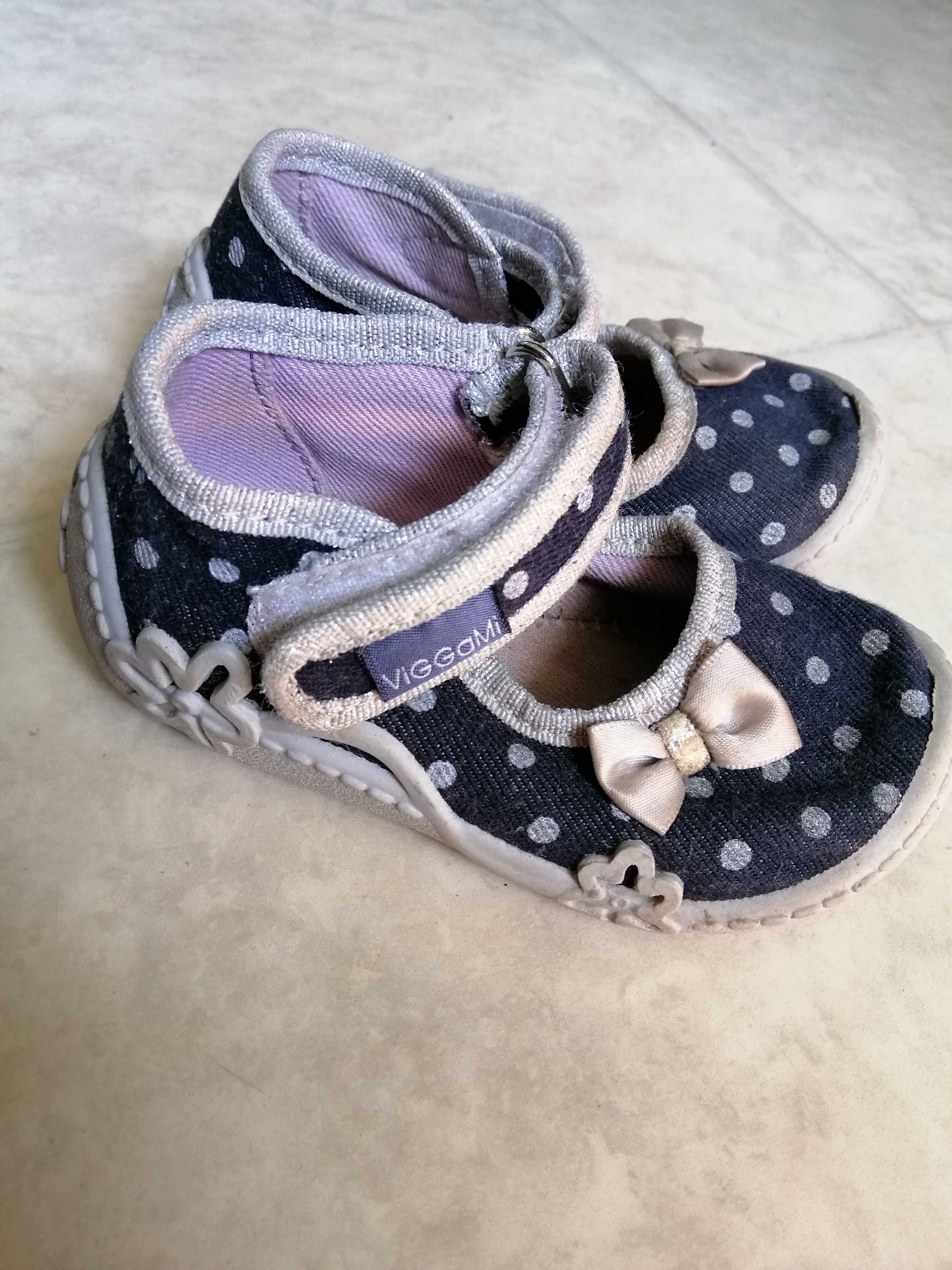 Взуття на дiвчинку, 21-24 розмiр, недорого, детская обувь