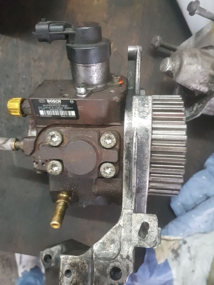 Pompa Cr 1.6 1,6 Hdi Tdci