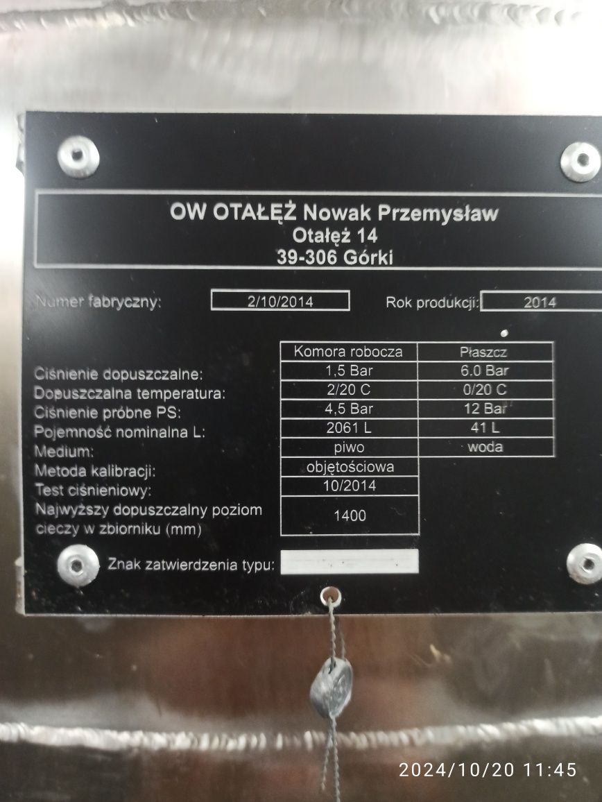 Zbiornik fermentacyjny do piwa z płaszczem chłodzącym