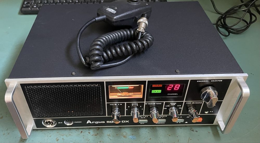 Equipamento de CB de base Argus 5000DX