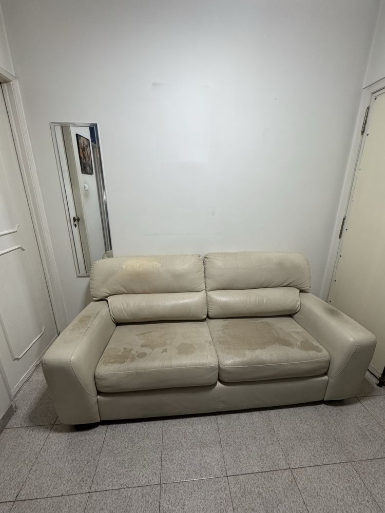 SOFA 2 lugares DOACAO