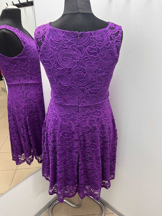 Fioletowa sukienka koronkowa roz.2XL