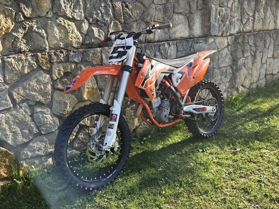 Ktm sxf 250 4t •