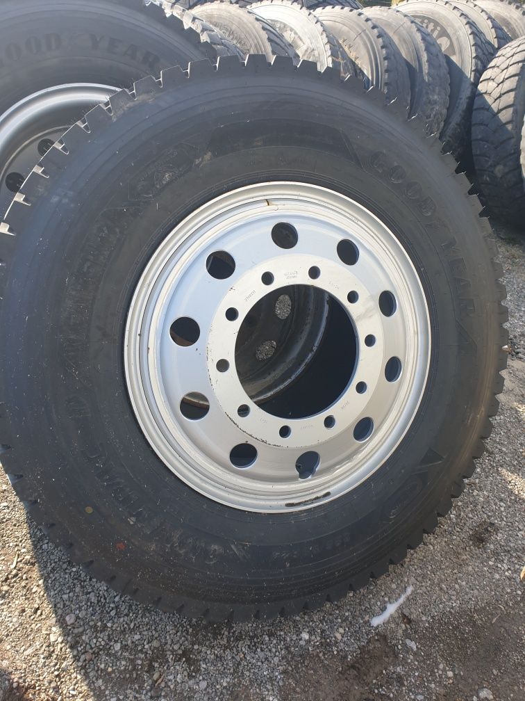 Opona z felga goodyear omnitrac 325/95 r24 nowe