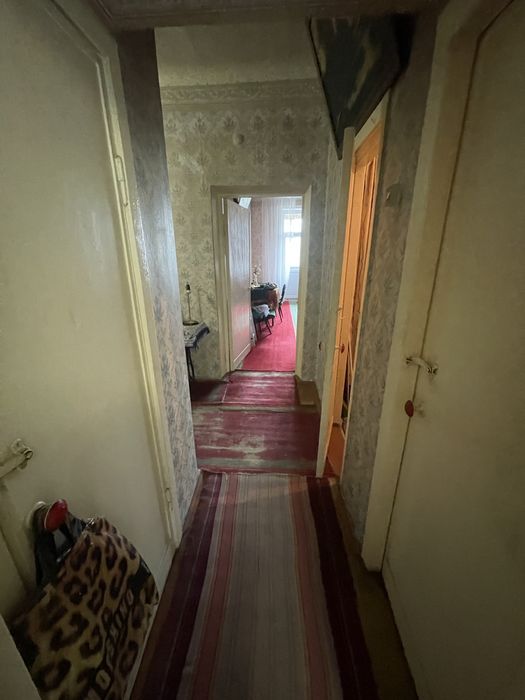 Продам 2-х ком квартиру в самом центре ЮГОКа