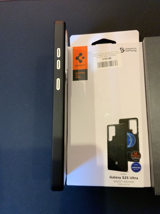 Захисний чохол Spigen Enzo Aramid для S25 ultra