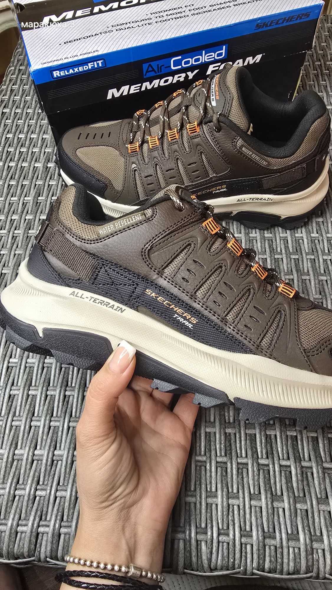 Кросівки Skechers 41.5 ,на широку ногу