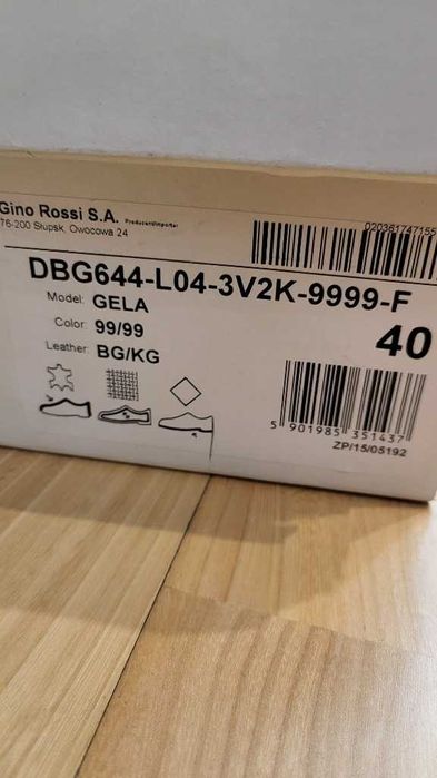 Botki/niskie kozaczki Gino Rossi, nowe, 40