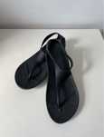 Crocs japonki serena flip czarne W8 38/39