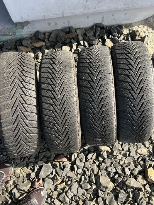 Продам резину Зимову 175/60 R15
