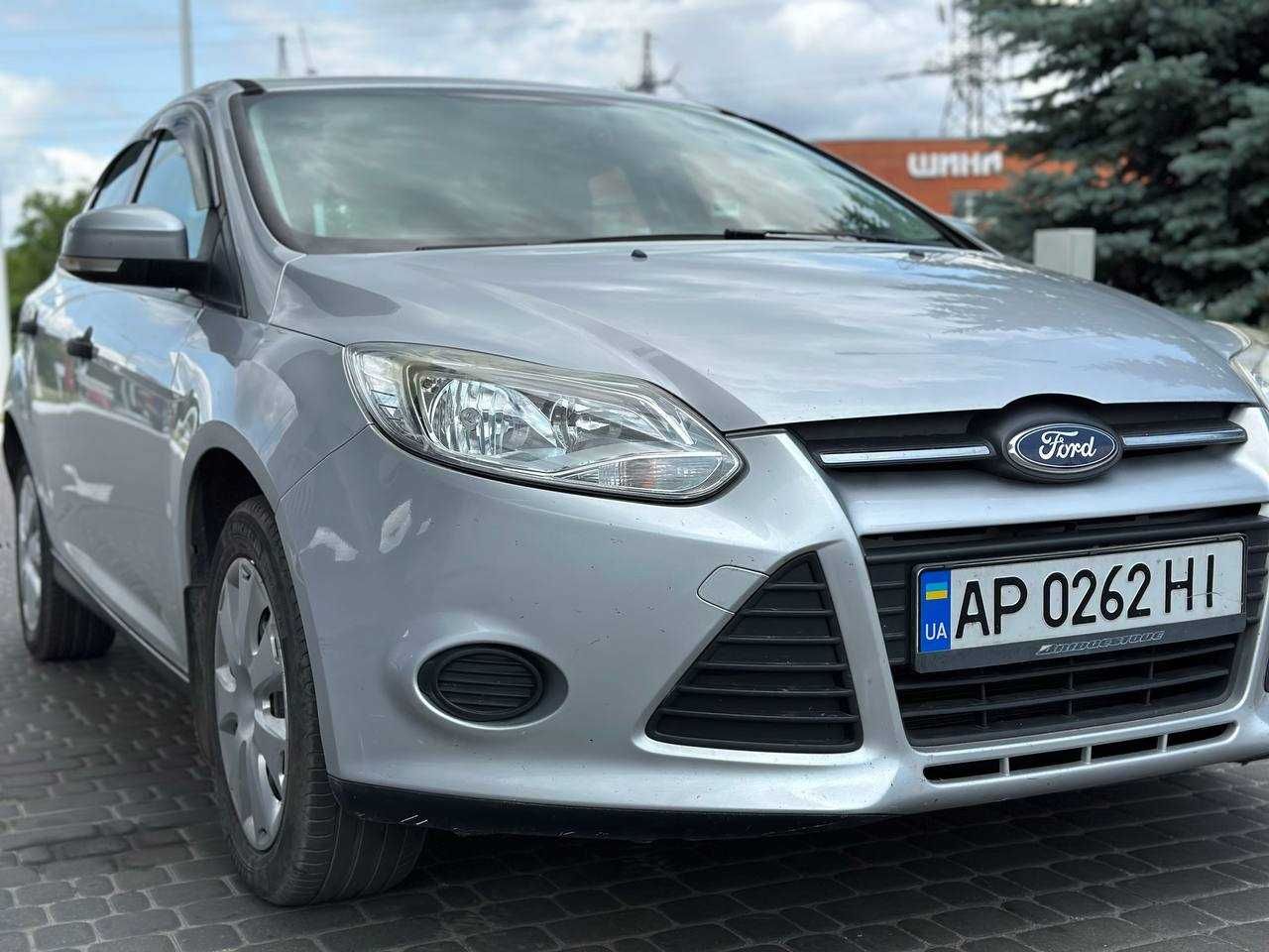 Продам Ford Focus 2012 1.6 механика