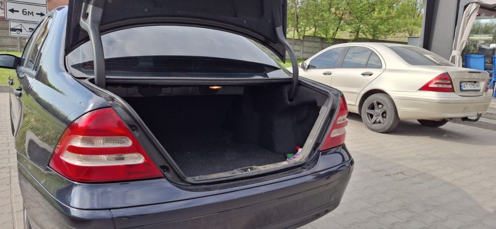 Продам Mersedes  c180