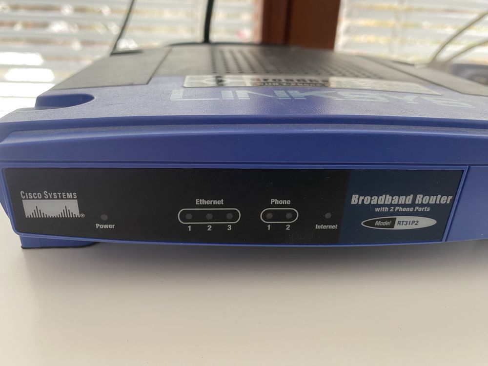 Router  hub Linksys voip