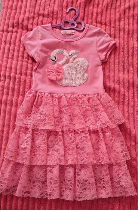 Продам дитячі сукні