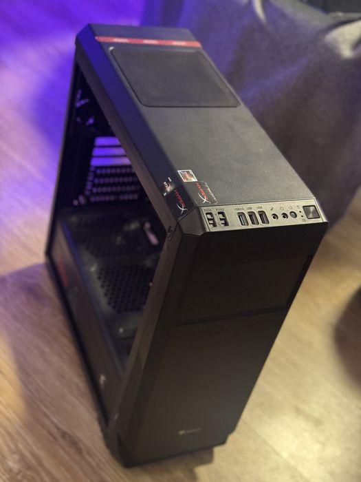 Корпус ПК Natec із блоком живлення 700W Aerocool VX 700