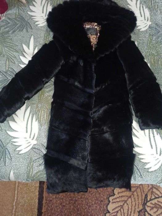 Продам натуральну шубу