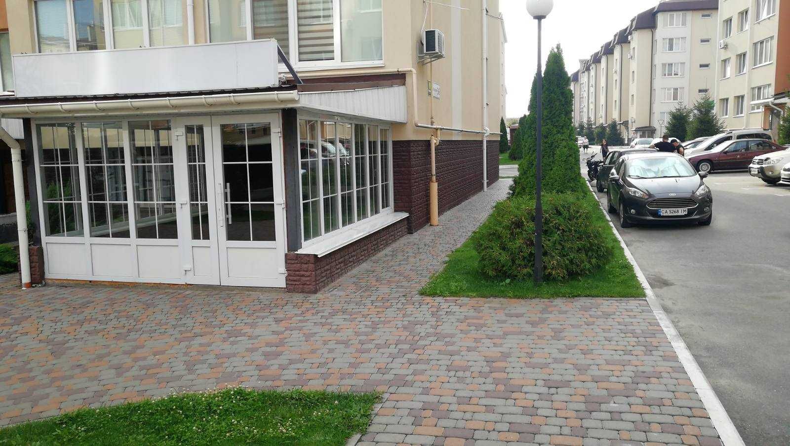 Здається в оренду приміщення 50 м² у ЖК "Молодіжний"