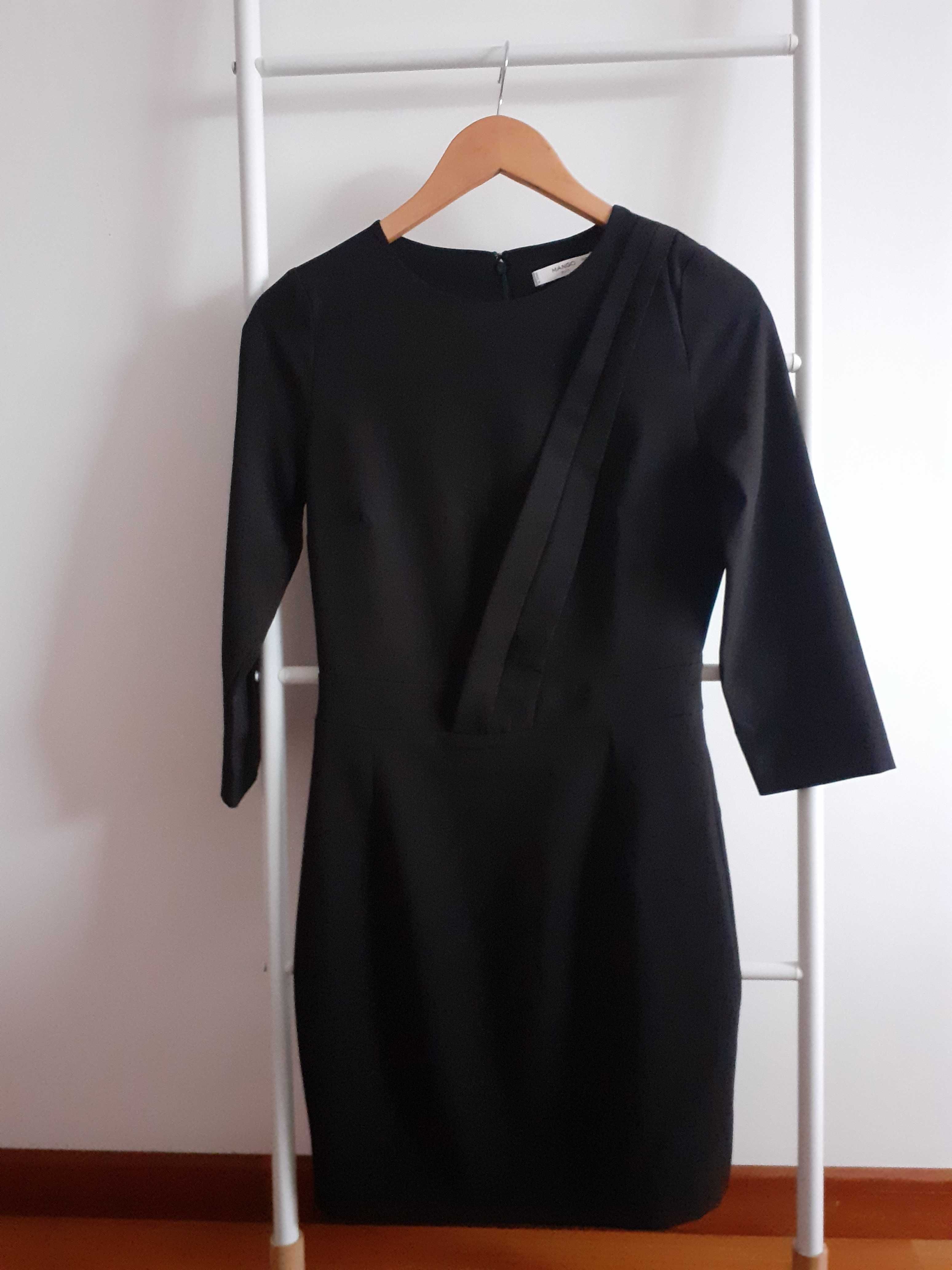 Vestido preto da Mango, XS