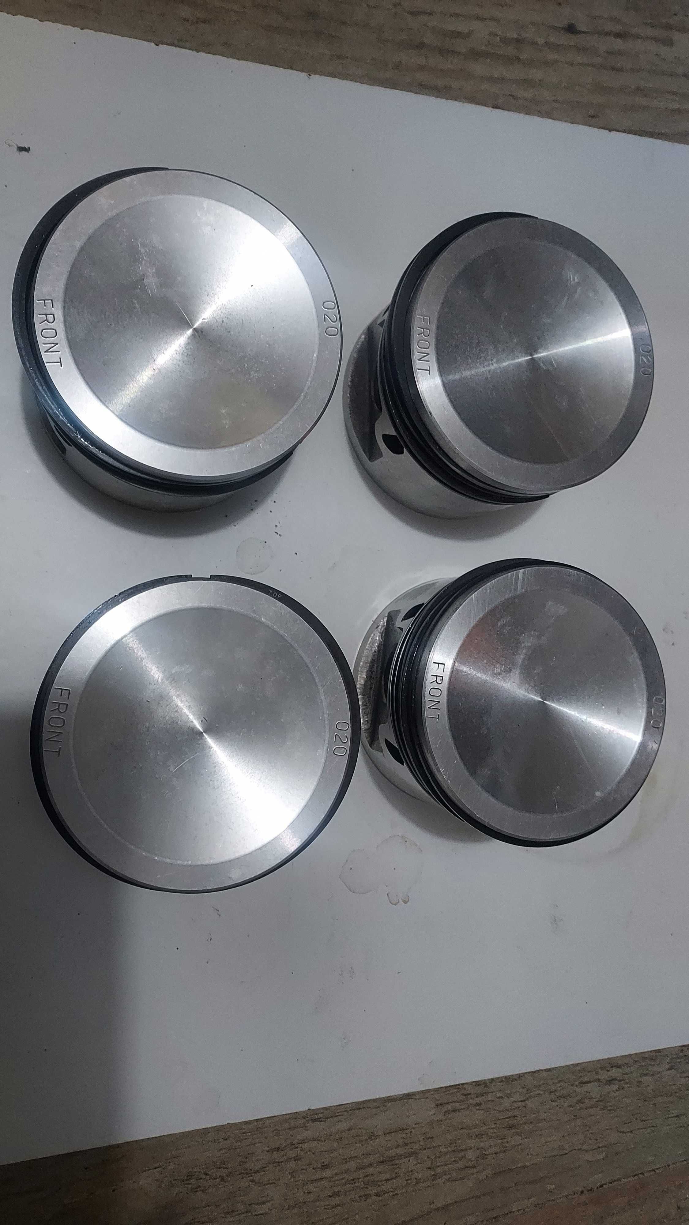 Pistons & Ring Set para MGB