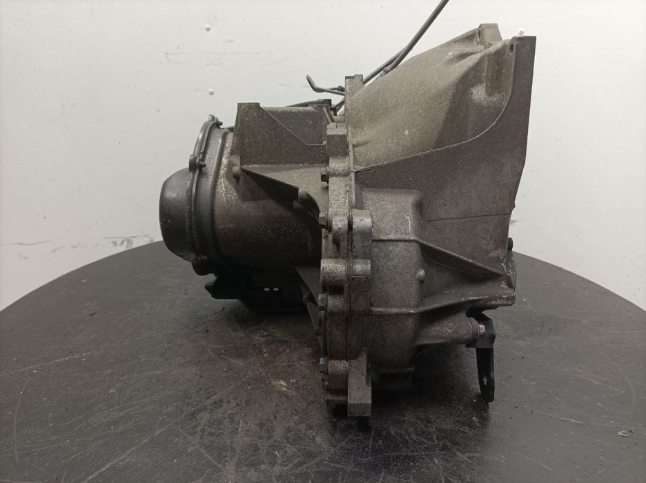 КПП Ford Fiesta VI 1.0 ecoboost 5ст. 2015 1832043 CA6R7002PBD