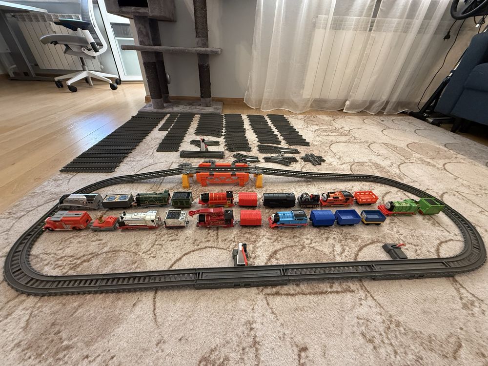 Tomek i przyjaciele. Pociągi i tory. Trackmaster
