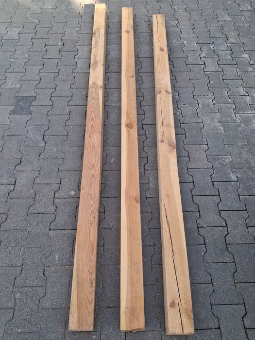 Belki slupy drewniane słuche