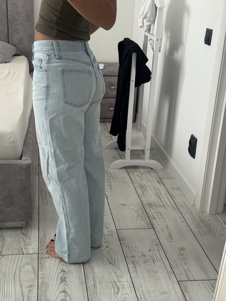 Джинси Uniqlo голубі