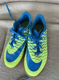 Chuteiras futsal Nike