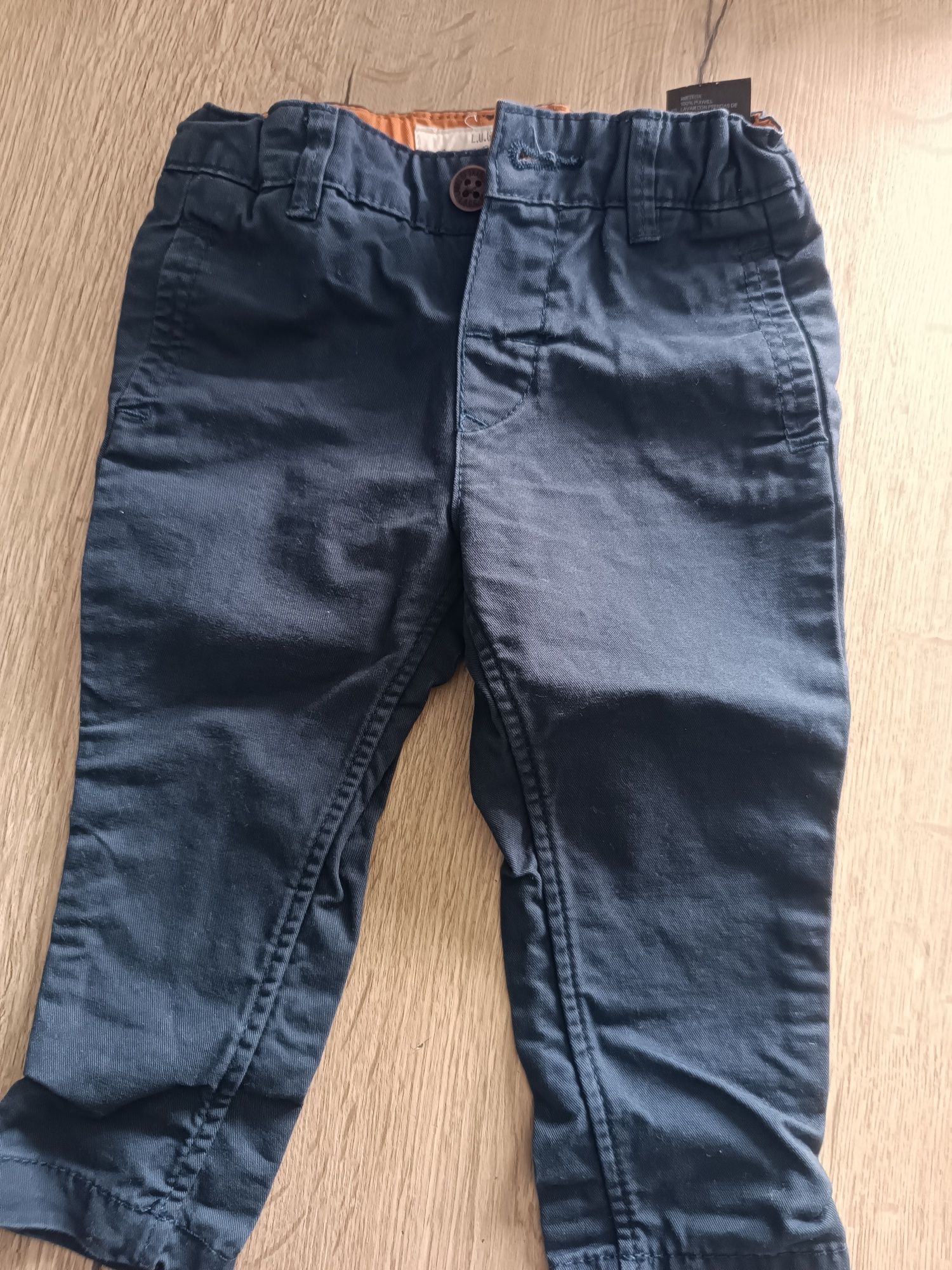 Marynarka i spodnie 74 cm