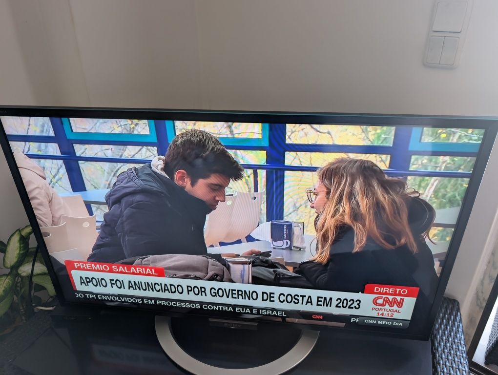 TV  Sony Bravia KDL 42