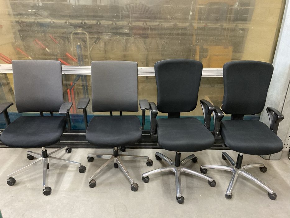 Krzesło biurowe obrotowe regulacja z niemiec solidne