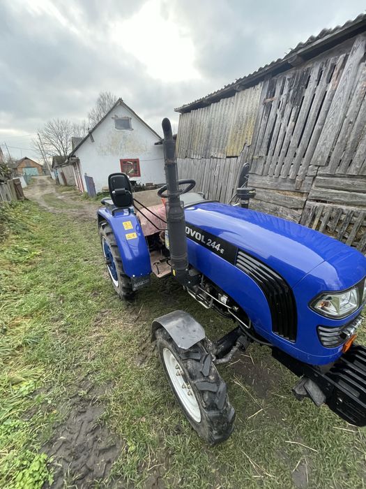 Lovol 244e Міні трактор