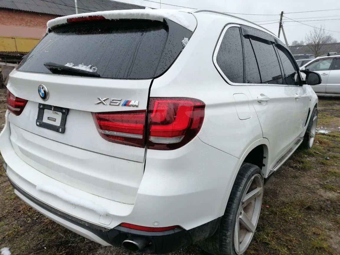 Задний бампер BMW X5 F15 2014-2018