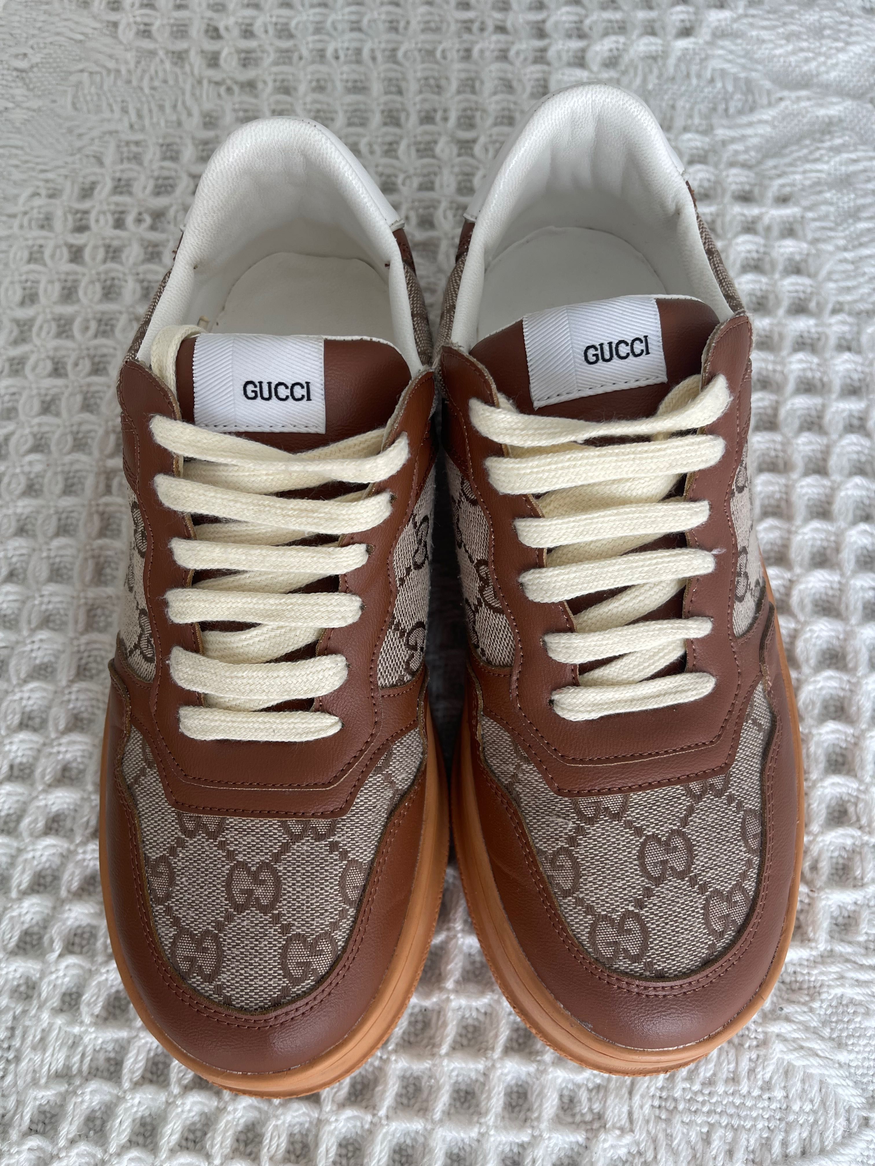 Sneakers Gucci not original