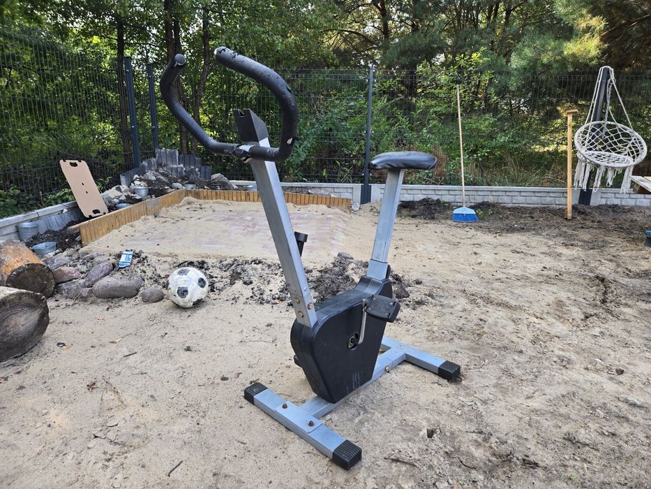 Rower stacjonarny na siłownie | treningowy , sprawny.