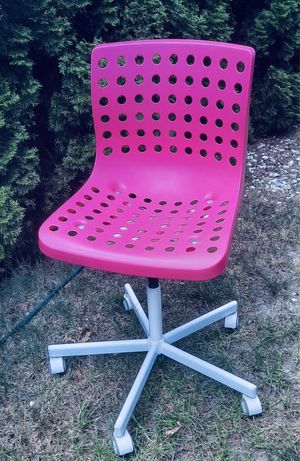 Krzesło biurowe Ikea Kalberg Sporren Różowe