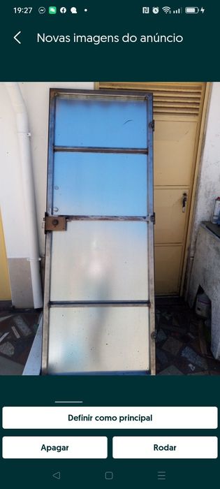 Faço serviços de serralheria e manutenções