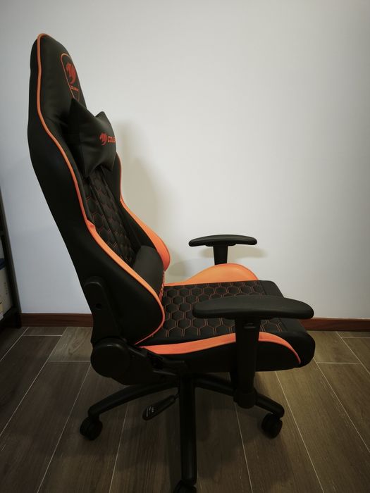Cadeira Gaming Cougar Gaming