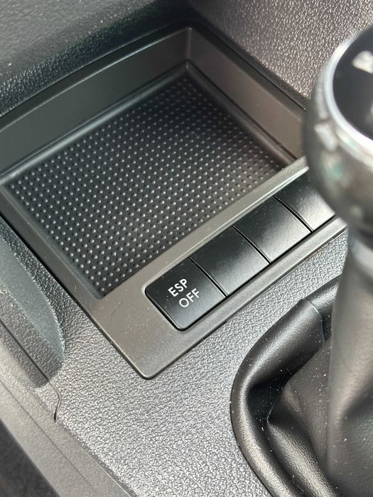 Продам Volkswagen Touran 2006 рік можлива розстрочка,кредит,обмін!